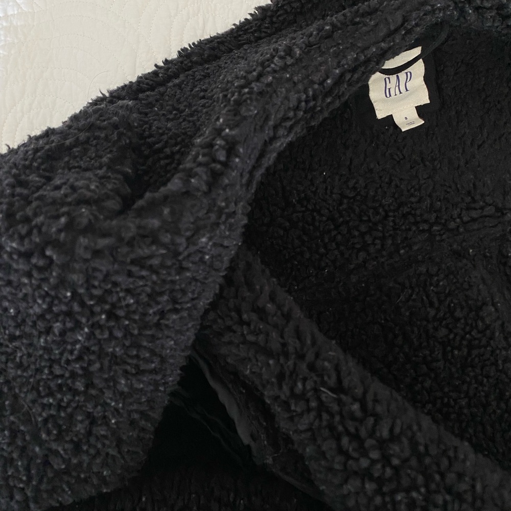 Gap Women’s Sherpa Faux-Suede Biker Jacket - Picture 8 of 9